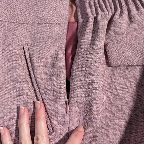 Dusty Rose Scalloped Shorts - Picture 5 of 9